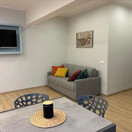 Apartment Dell'arte - Metro Linea A