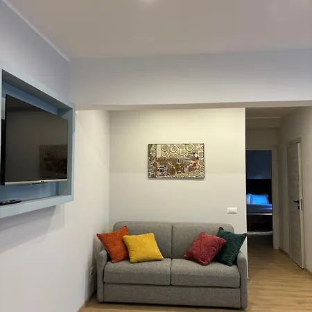 Apartment Dell'arte - Metro Linea A *