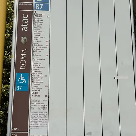 Dell'arte - Metro Linea A Apartament