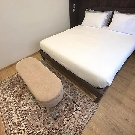 Apartament Dell'arte - Metro Linea A *